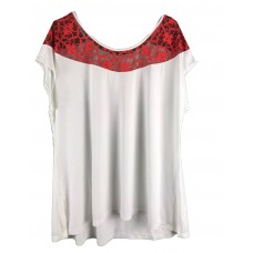 CAMISETA TRINYS PLUS SIZE TELA COM DETALHE VERMELHO - BRANCA